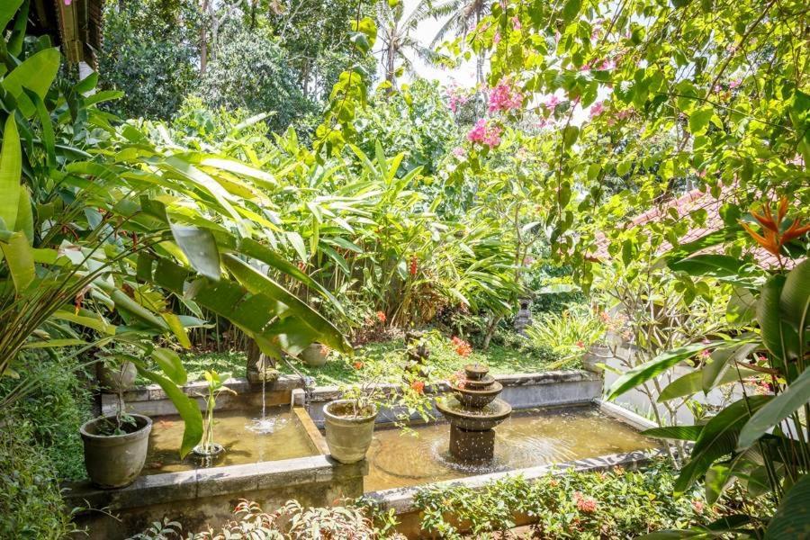 White House Hotell Ubud Eksteriør bilde